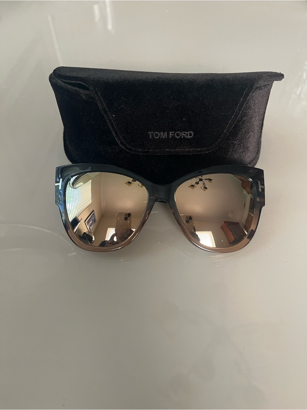 Tom Ford Women’s Black/Brown Gradient Cat-Eye Sunglasses